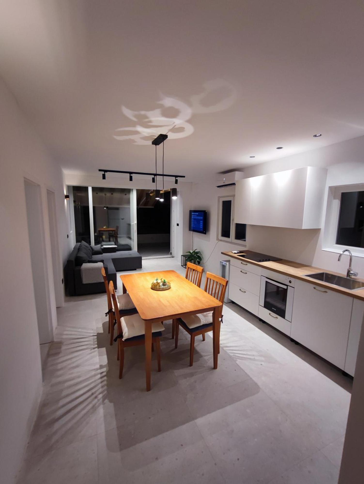 Astramaris Apartments Donji Okrug  Bagian luar foto
