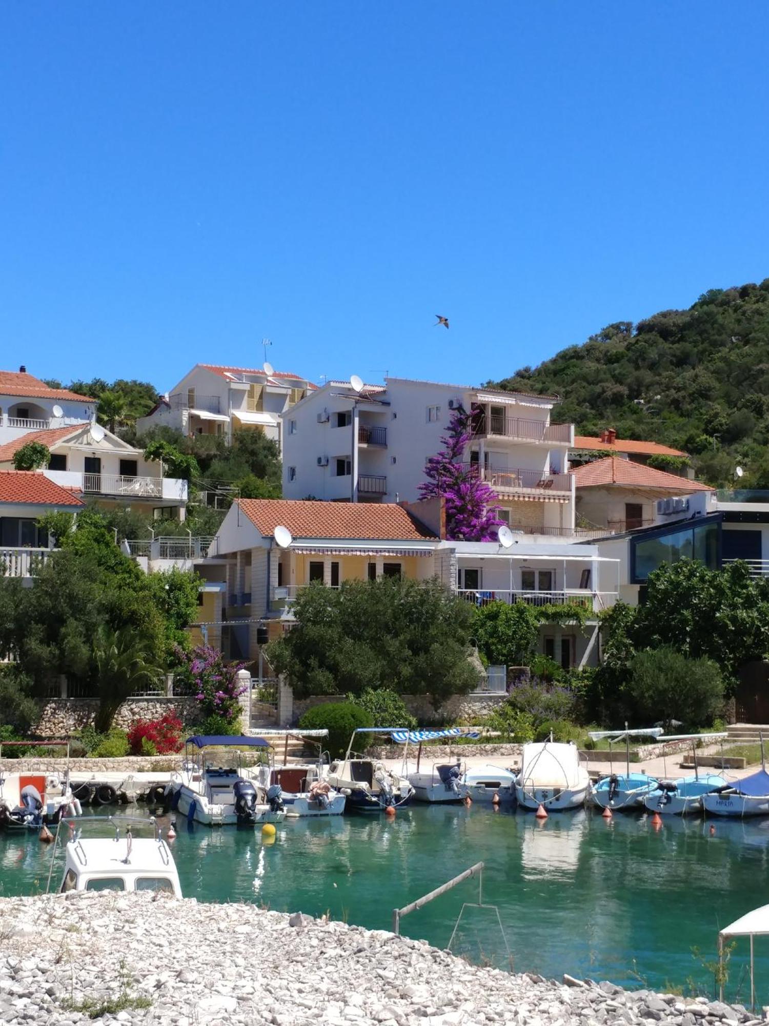 Astramaris Apartments Donji Okrug  Bagian luar foto